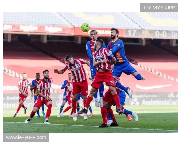 西甲最佳球员候选名单揭晓,豪强对决谁能脱颖而出?