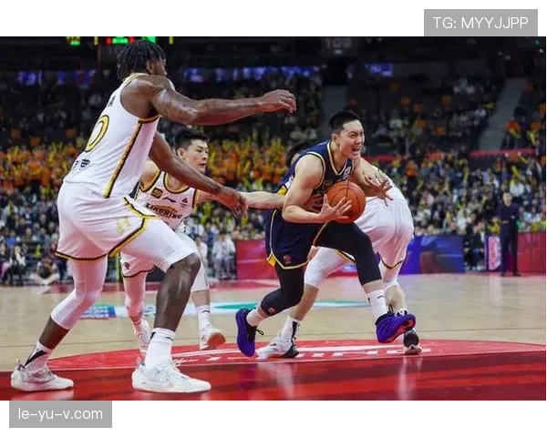 今夏转会风云再起：明星球员动向成新赛季胜负关键