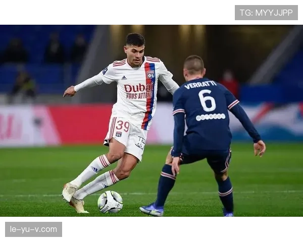 吉马良斯防守数据亮眼，稳固后防成球队崛起关键