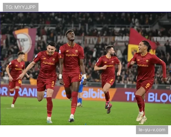 西汉姆联挺进欧联杯，剑指荣耀续写辉煌篇章