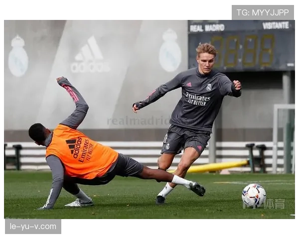 巴尔韦德与齐达内：双核驱动皇马战术革新，铸就新时代辉煌篇章