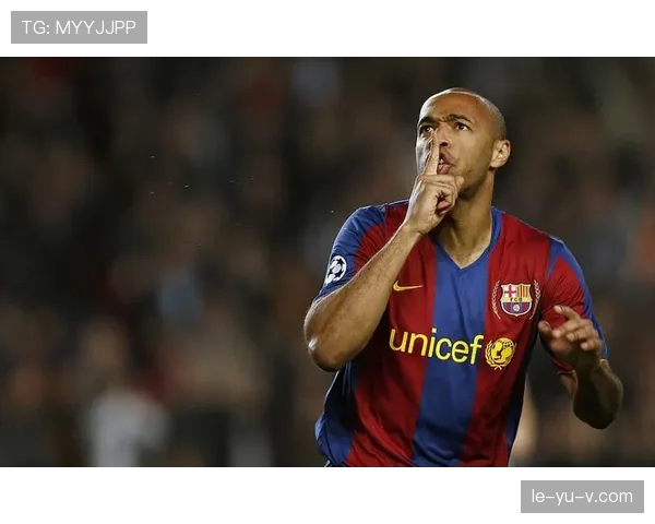 亨利比赛中年轻球员表现稳健，媒体热议他们的潜力与未来发展