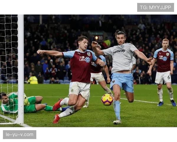 圣图尔登球队结构解析：阵容配置与战术体系分析