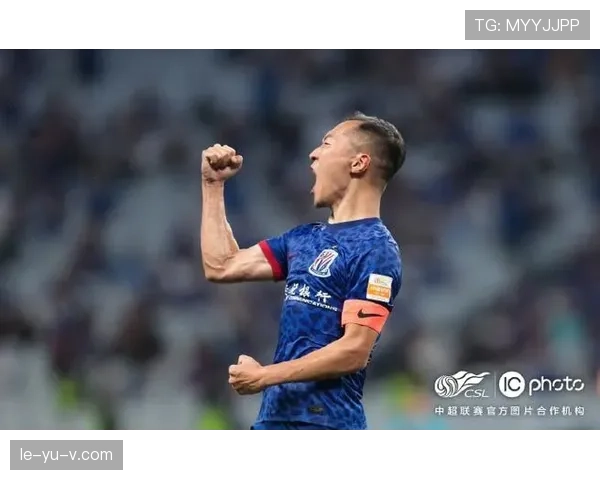 吴曦在申花的中场作用与近期表现分析 吴曦在申花的中场作用与近期表现分析