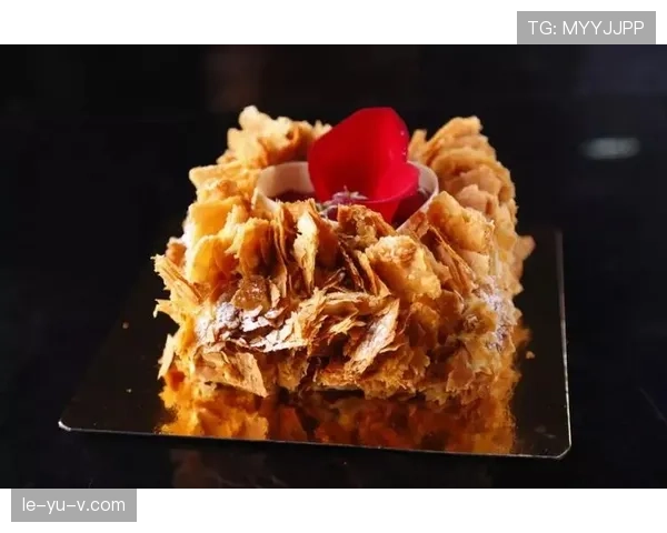 德约家里那冰箱得多大，蛋糕光蛋糕我都猜不清数量了吧！